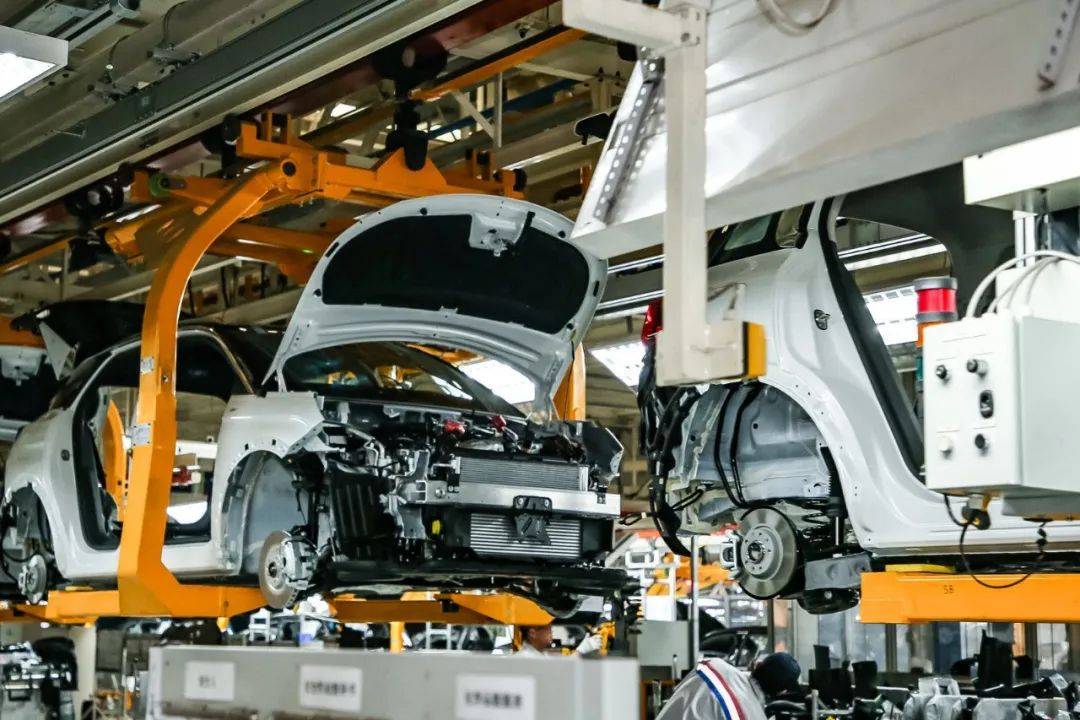 凡尔赛什么变速箱 aba3a7b1ac2d48839974eff94bac4048.jpeg