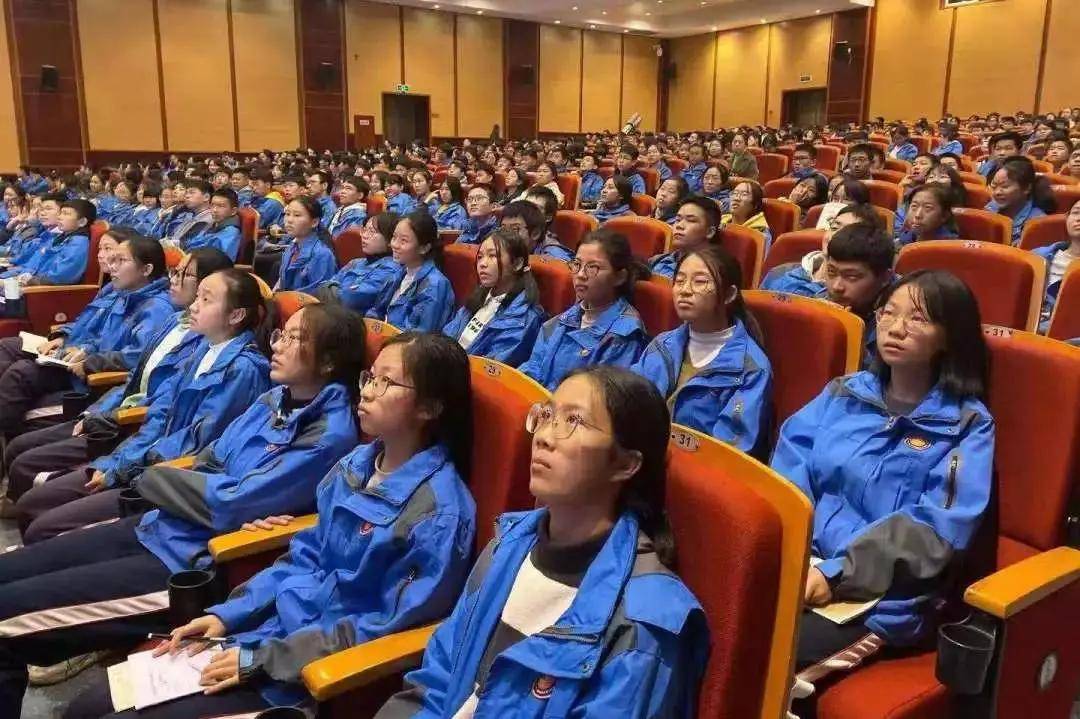 新安龙老师浙江省丽水市松阳松阳县第三中学初三中考200天冲刺励志