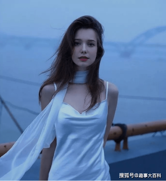 824ff6b18cc1479abef18d6ccaec9c9c.png