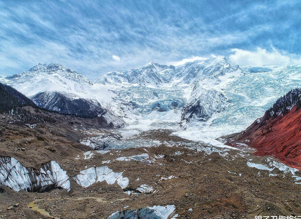 川藏线上的米堆,世界上海拔最低的冰川,中国最美的冰川之一