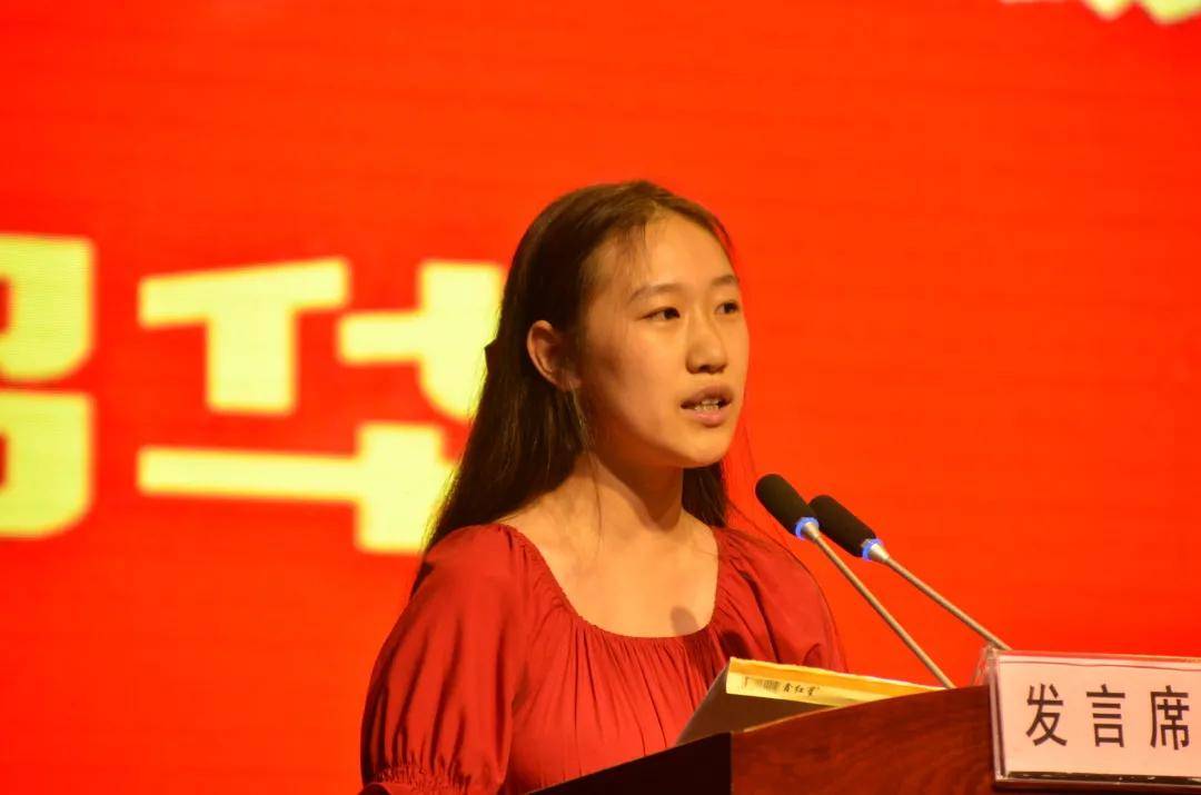 不负韶华奋勇起航垣曲中学召开2019级高三动员会