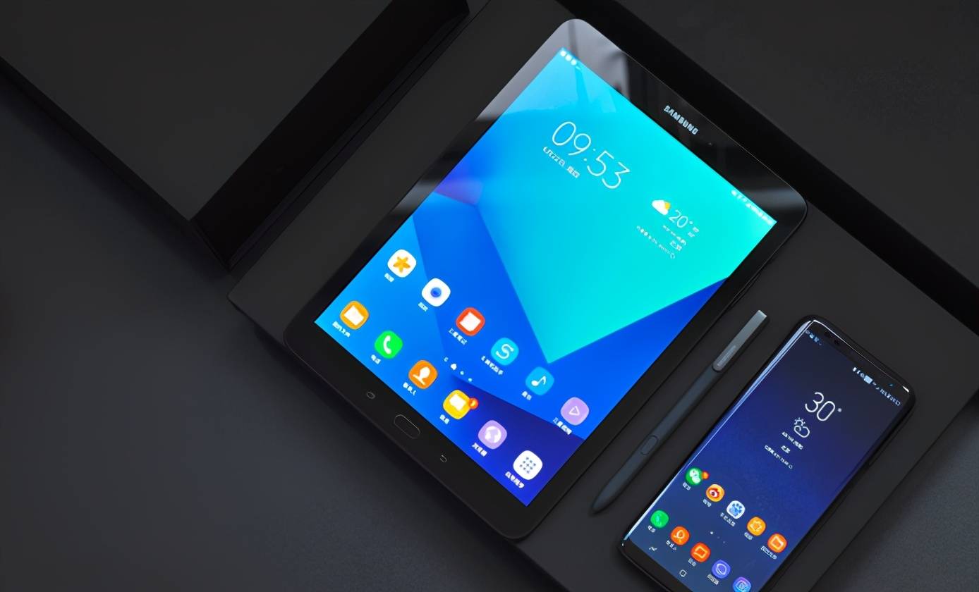 galaxy tab s8系列平板曝光,体验能否媲美苹果?