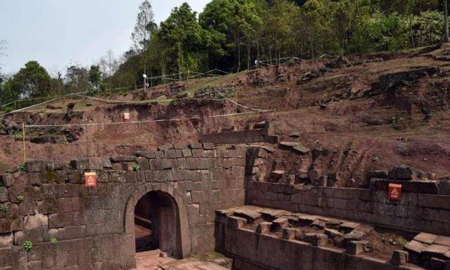 原創04年重慶現南宋衙門遺址出土3000多件國寶專家廳級單位