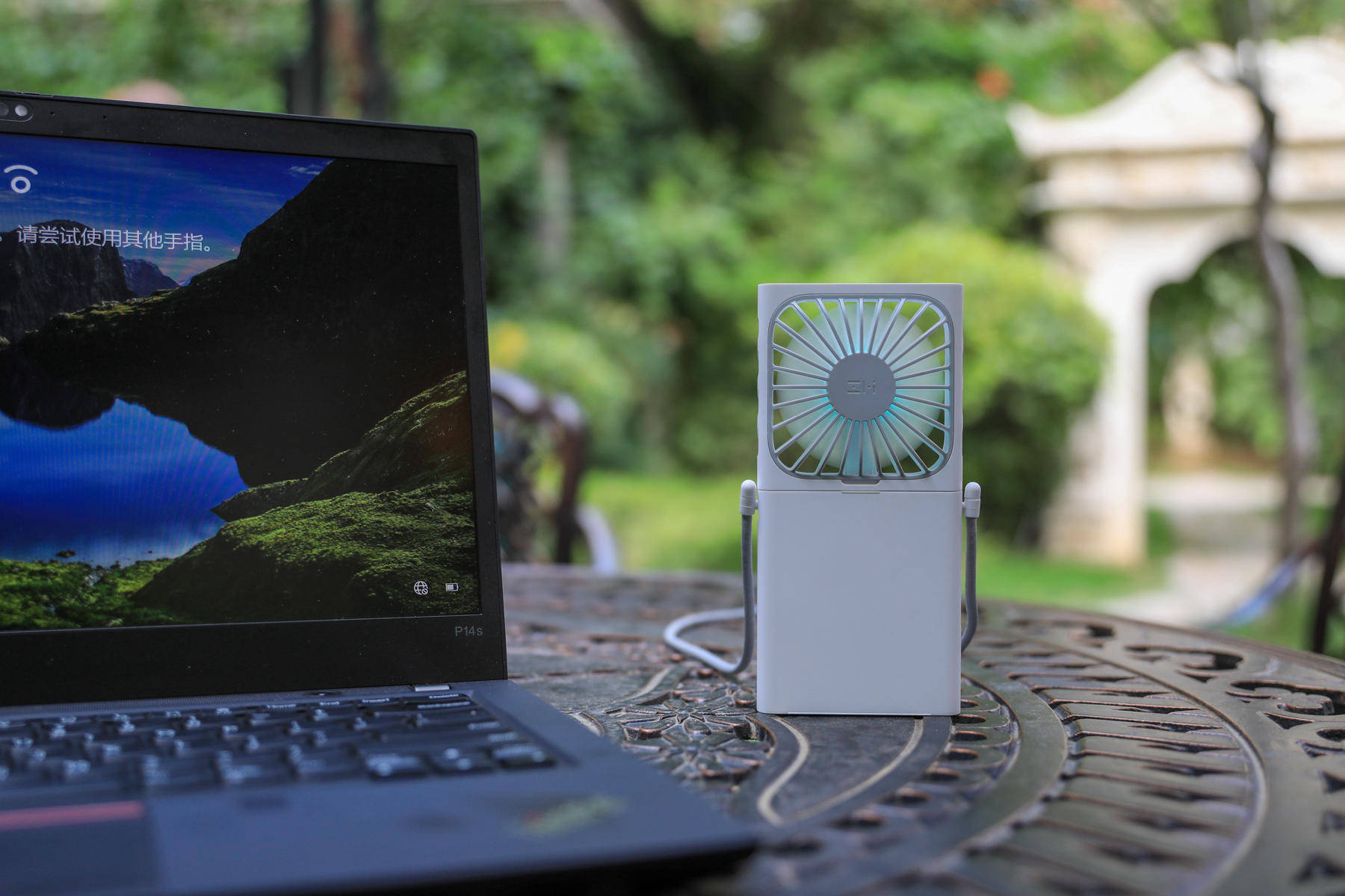 这个夏天，有你的陪伴就好！ZMI紫米挂脖折叠风扇评测