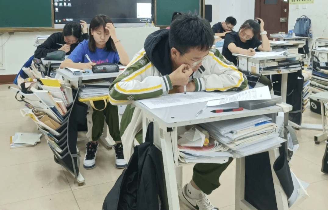 2e8eddb6fcaa4a94b6004d12e38e57c3.png