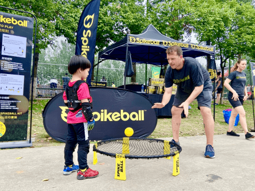 成都spikeball迷你排球錦標賽吸引大批觀眾到場觀看