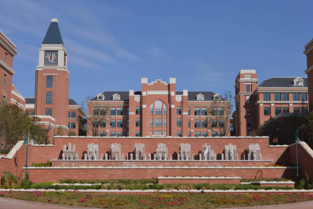 原创山东青岛市实力最强的中学你听说过几个