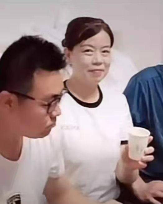 许敏叫儿子名字姚威在杜母伤口上撒盐自己儿子想怎么叫都行