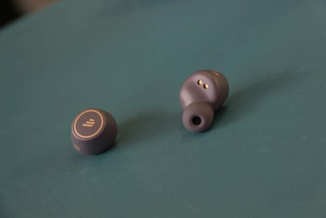 漫步者tws1pro蓝牙耳机给你焕然一新声的感受