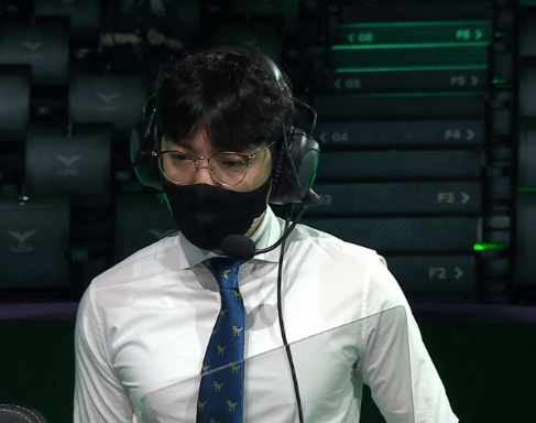 原创showmaker说msi自己身体不适时隔7年t1再拿辅助盲僧