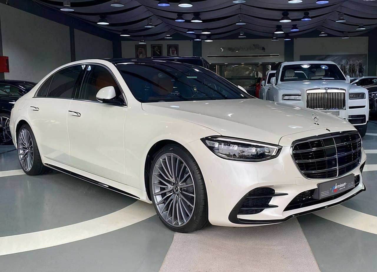 80后的新选择全新奔驰s500实拍最为低调的贵族