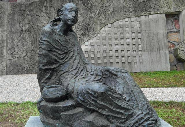 黄履庄是清初著名的制器工艺家和物理学家,尤其是在工程机械制造领域