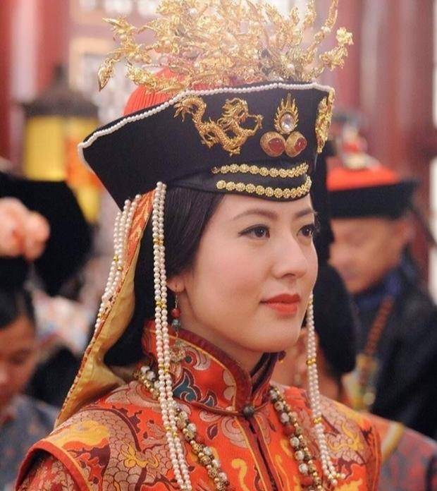 这一招还真管用,久而久之咸丰到皇后那里的日子自然就少了,皇后怀孕的