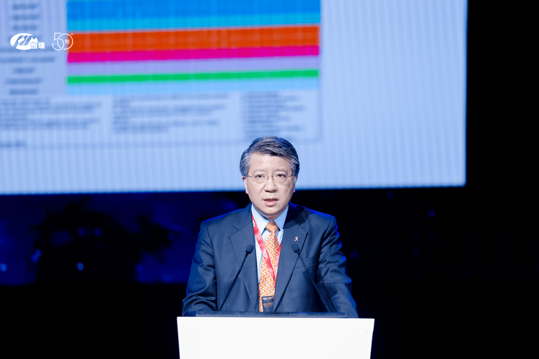 在复旦大学附属肿瘤医院沈镇宙教授和解放军总院第五医学中心江泽飞