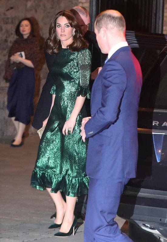 梅根事件有预谋?坐11亿私人飞机前往1.3亿豪宅,与凯特异国比美