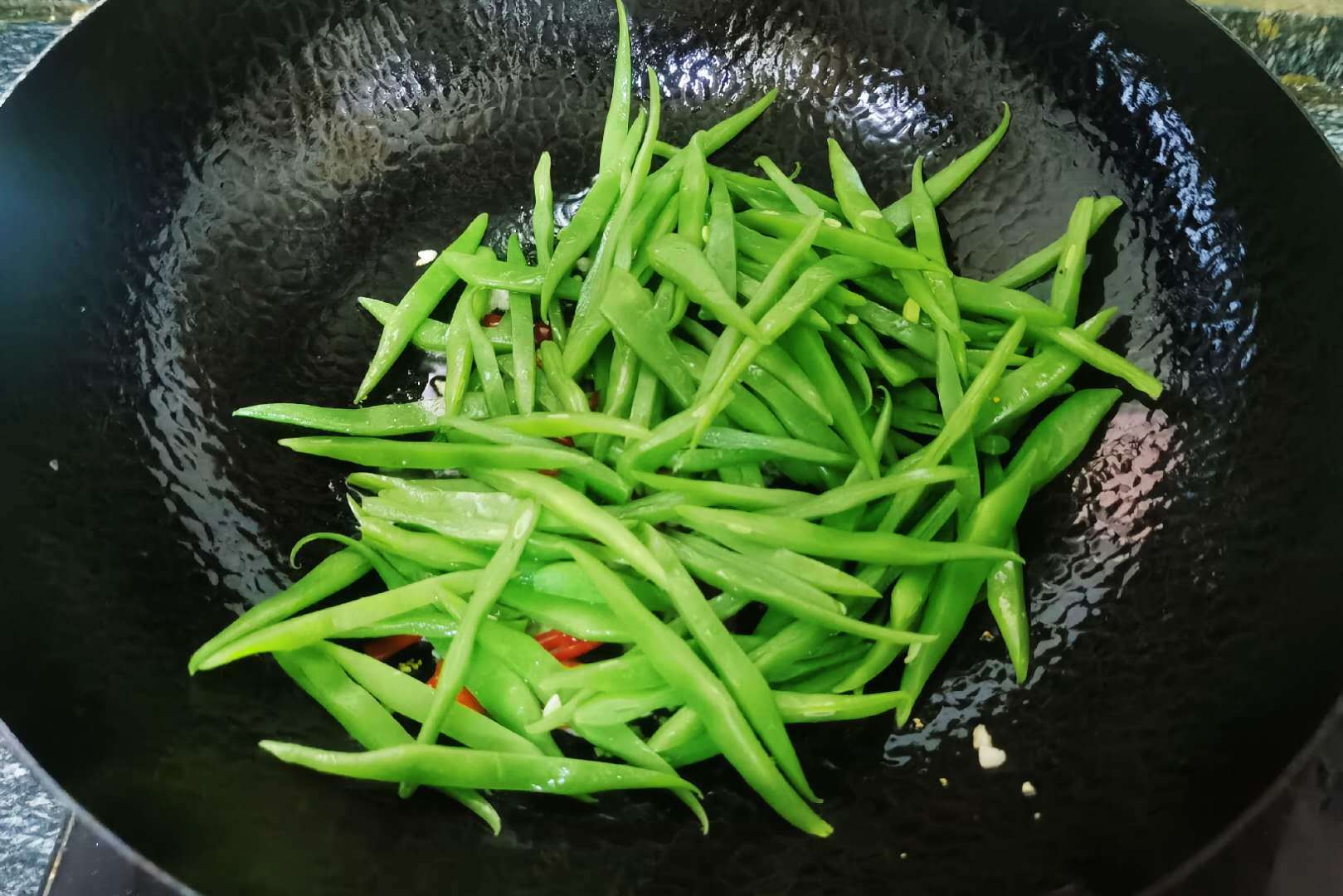 原创炒芸豆角时直接下锅炒就错了添加一步清脆爽口特下饭