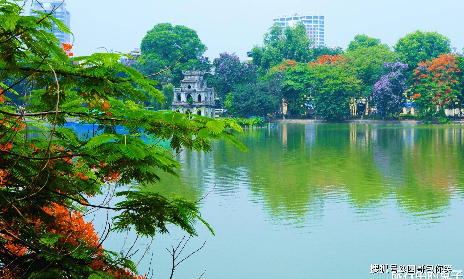 原创越南还剑湖的优美风景大自然的巧夺天工游客心之所向