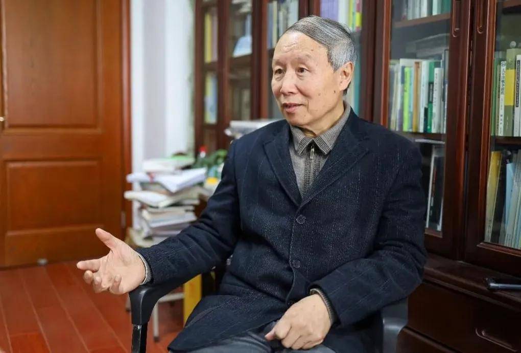 苏智良 摄影:it时报 冯诚杰通过一位日本朋友,苏智良买到了一本数十年