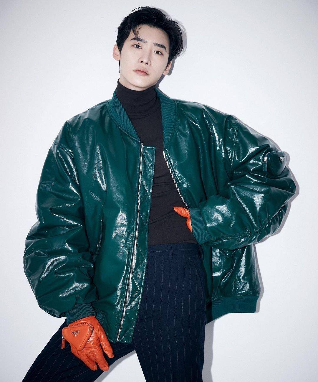 李钟硕剪短发,是夏日清爽帅哥没错了,期待新电影《分贝》