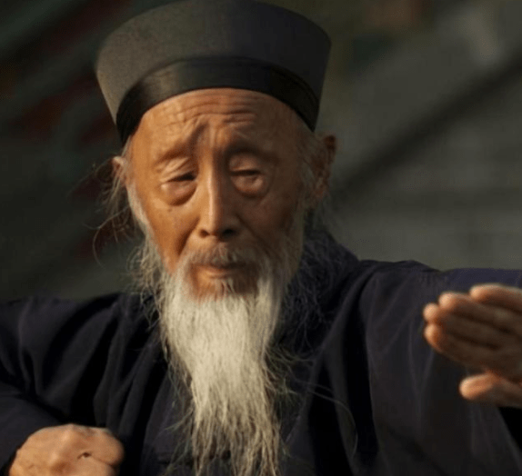 道法|清朝大师苦练气功60载，90多岁身体还硬朗，却被4个侍女一月破功