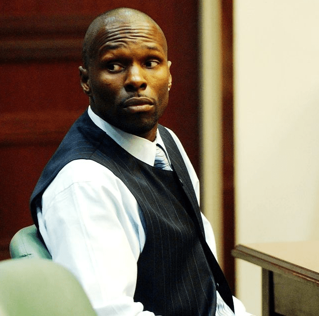 球星阿姆斯特朗:不足一米九却入选名人堂,喝醉后袭击女警犯大错