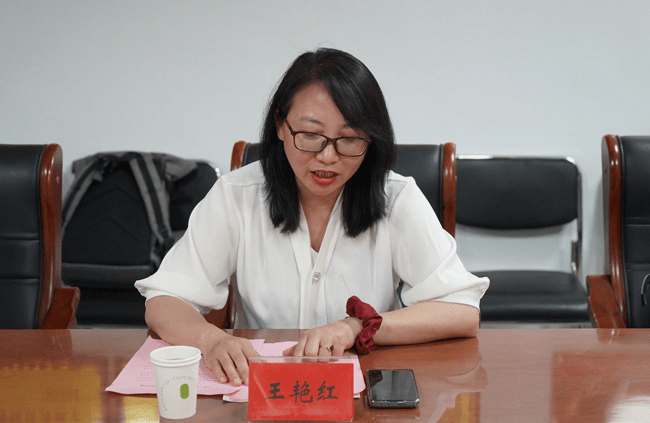 行唐县副县长徐中玲对此次与润江集团的签约表示欢迎和支持,她说,今年