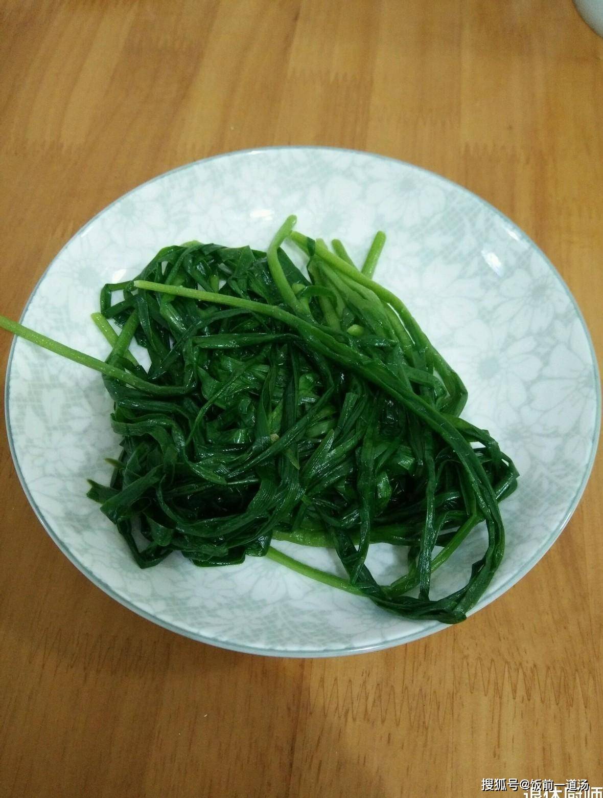 做法|解锁韭菜的花样新吃法，孩子看到就想吃，味道鲜美，做法简单