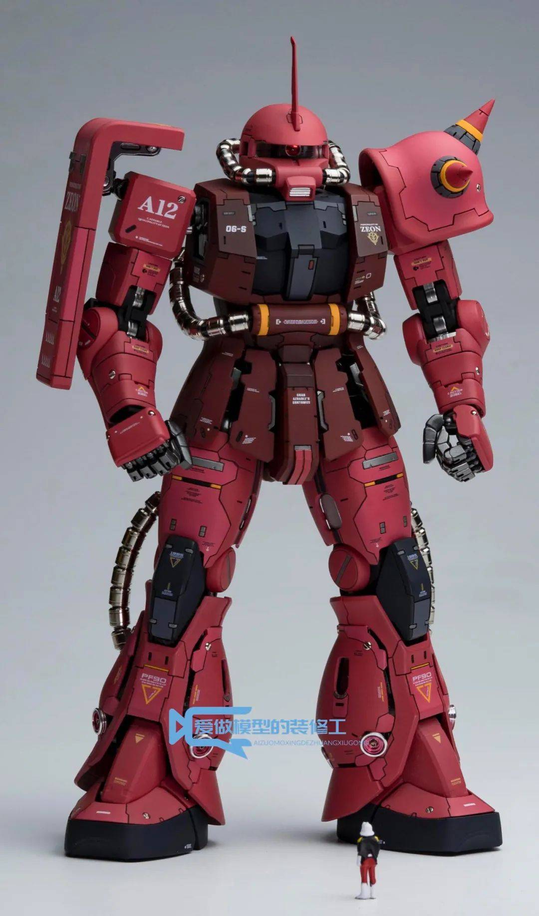 五星精选育胶乐园gk扎古夏亚红色彗星涂装