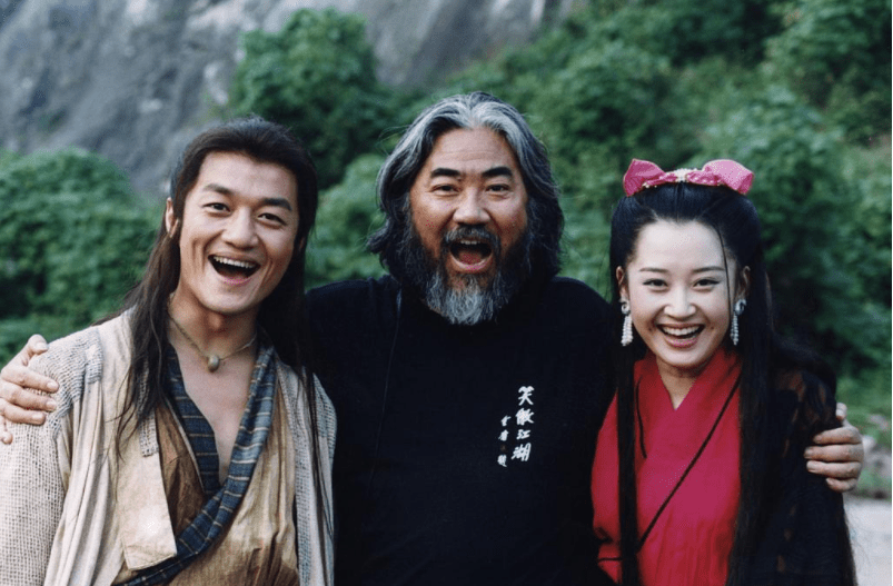 央视版《笑傲江湖》主演近况:有人活成京圈公主,有人已离世