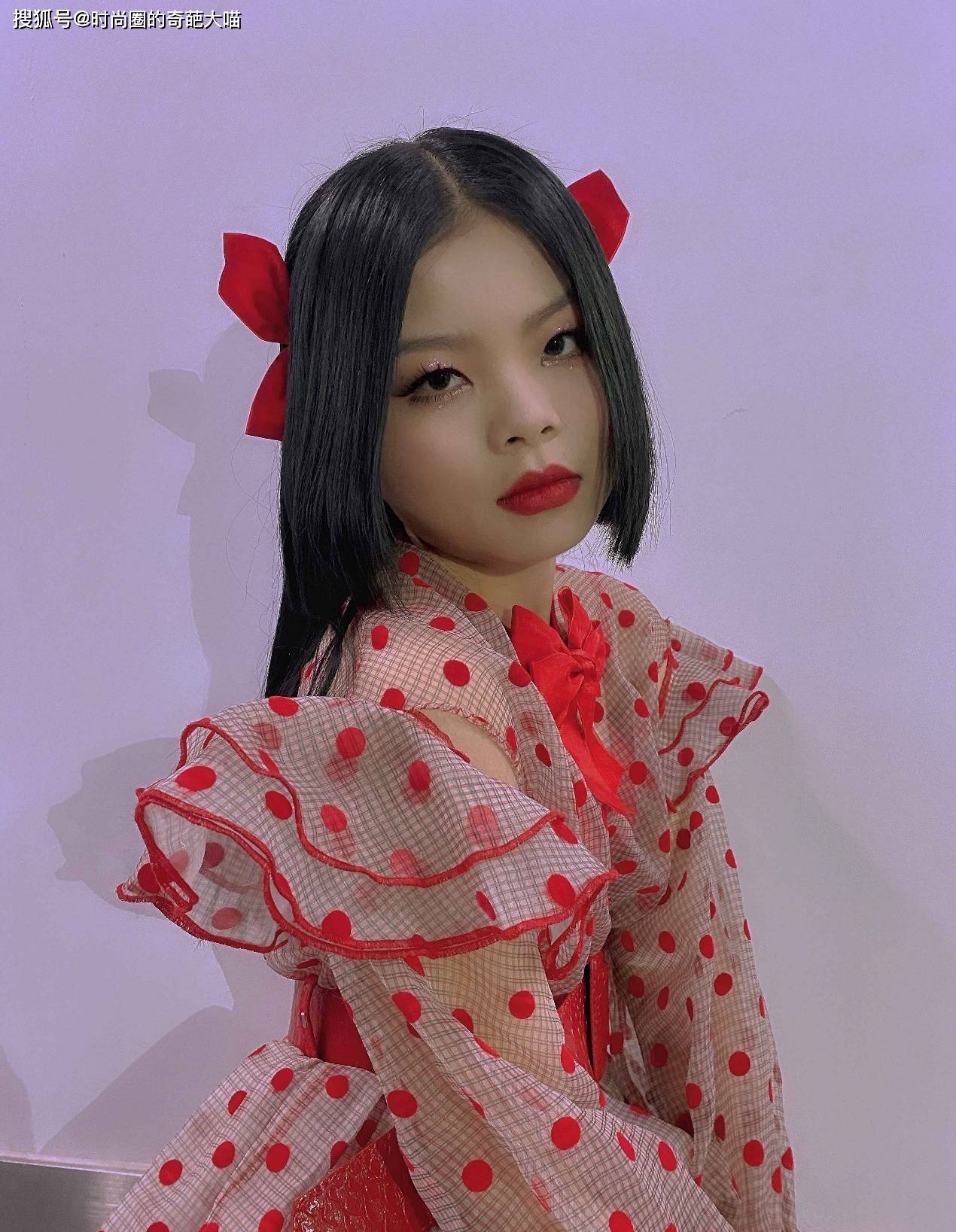 辣妹|Cindy脱胎换骨？瘦出尖下巴辣妹感十足，不复从前人见人骂丑娃娃