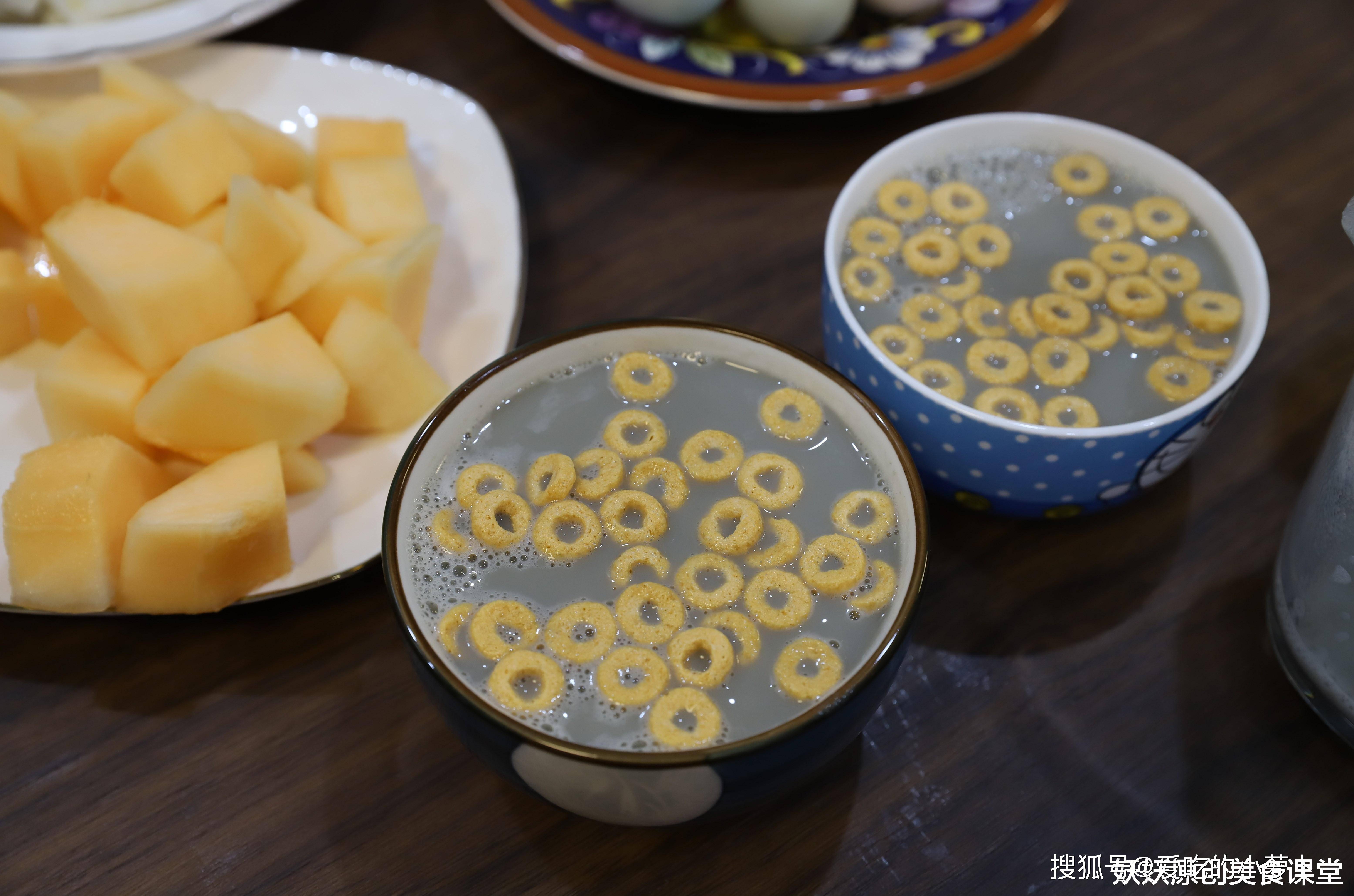 美食|20分钟给孩子准备的懒人早餐，婆婆看了直跺脚，连碗粥都不煮！
