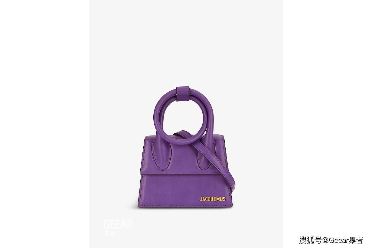 top|Jennie的这款包包，获得时尚博主的青睐！