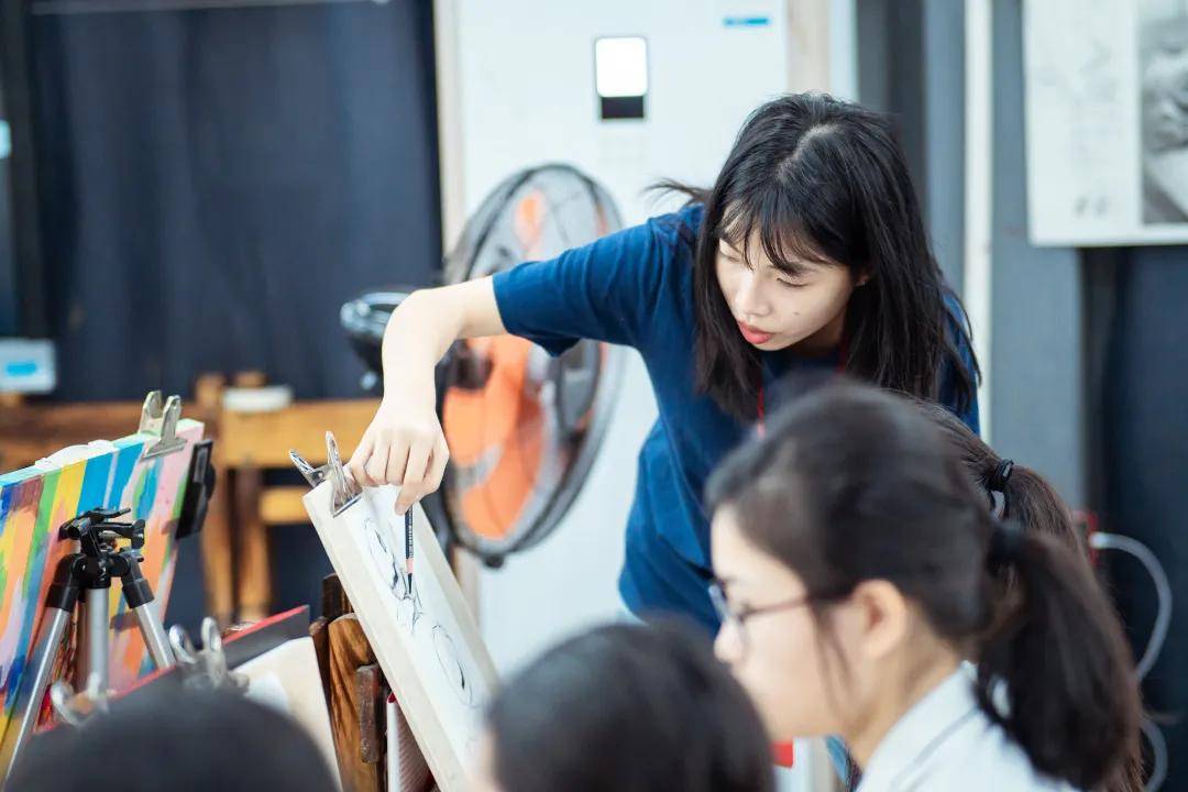 备战艺考2022届艺考集训马上开始美术生注意事项