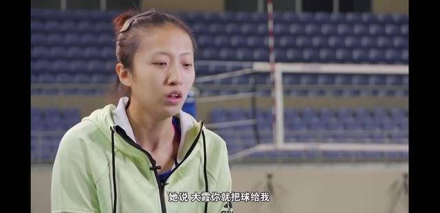 状态|丁霞晒自拍，调皮可爱，美丽大方！中国女排的主力二传，颜值很高
