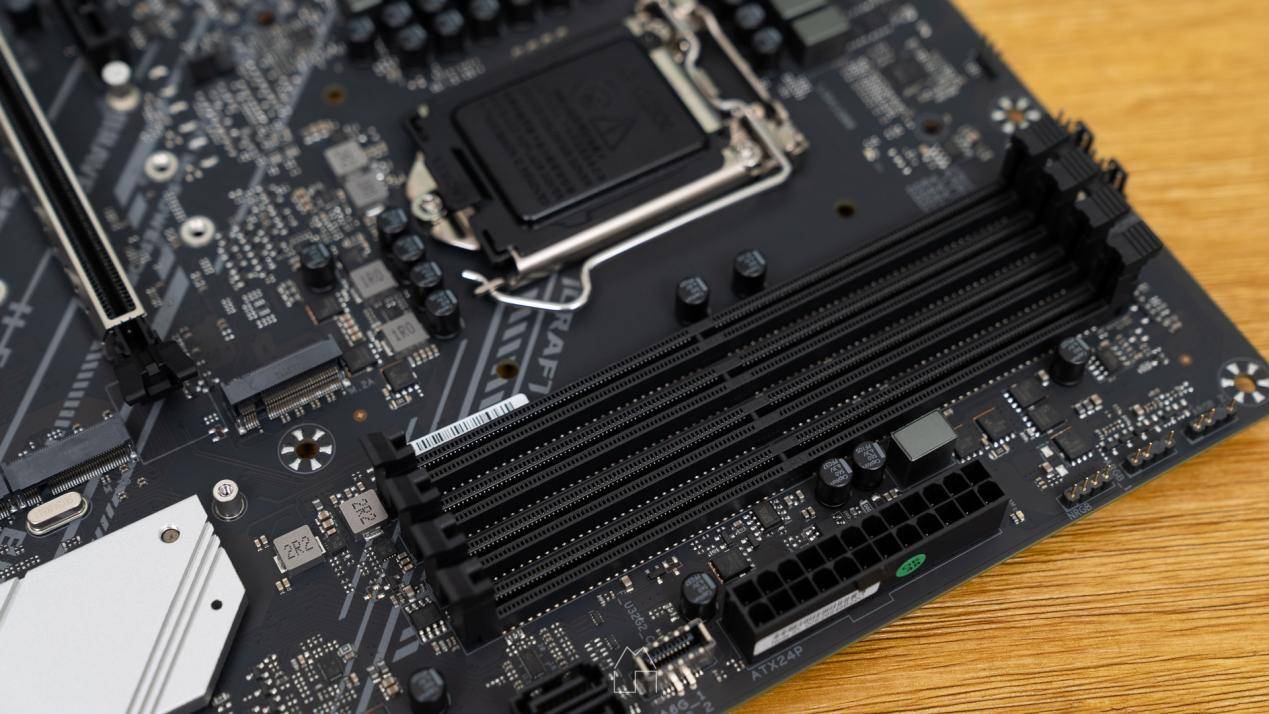 越级挑战铭瑄icraftz590wifi主板上手体验