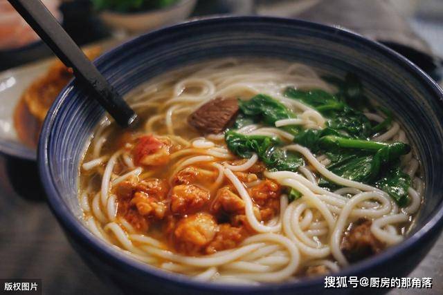 小摊|假如给你一百万,下面早餐戒掉一种一辈子不吃,你会选择哪种?