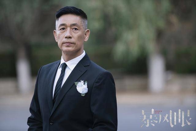 原创《大决战》中的5位黄金配角,年轻时都是帅哥,脸熟却叫不出名字