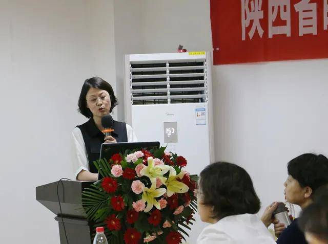 闭角|内窥镜下睫状体光凝术治疗青光眼培训班成功召开