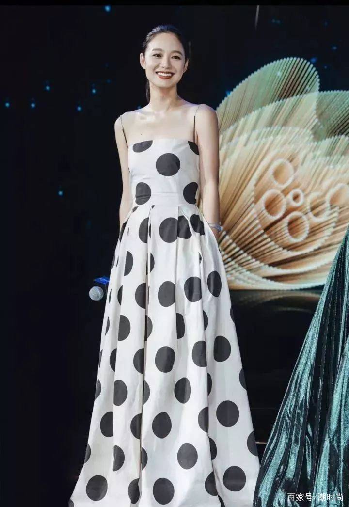 dress|别再说“雨女无瓜”了！这几条人气美裙据说仙女们都爱？