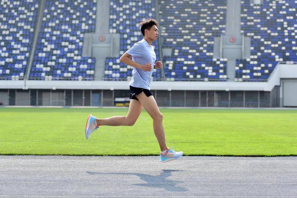 盘点李宁跑鞋矩阵新鞋频频上市跑者该如何挑选