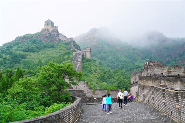 老龙头景区|夏日玩转山海关实用攻略，看雄伟天下第一关，美景美食一站式打卡