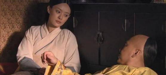 果郡王|皇帝在凌云峰重逢甄嬛，为啥着急宠幸身体虚弱的甄嬛？谁看懂了