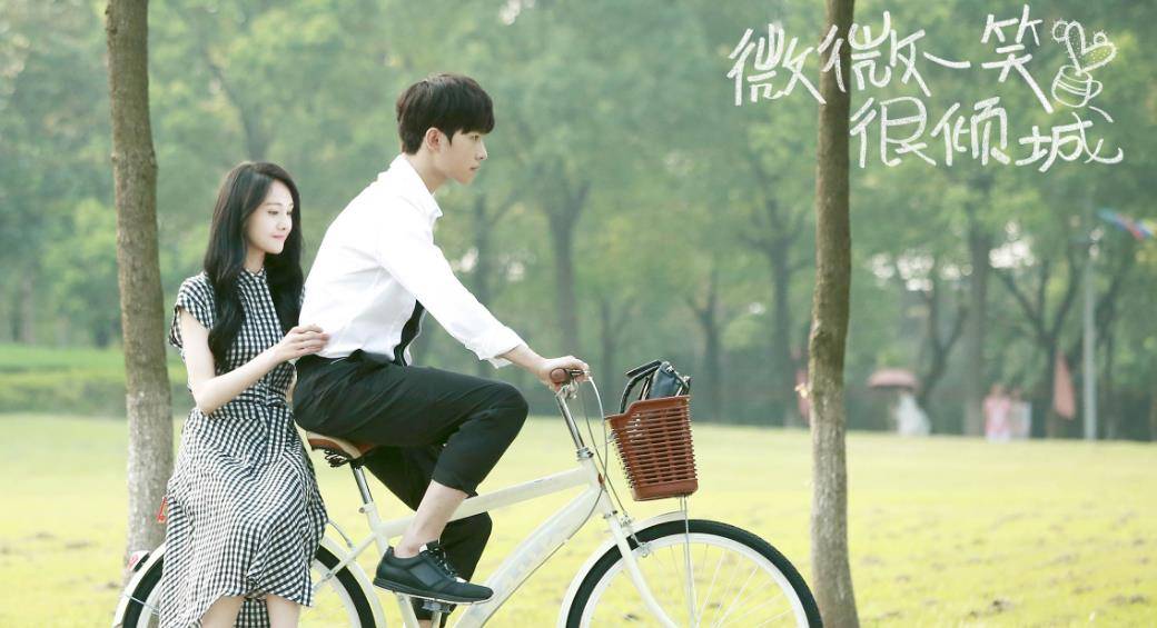 因为|《微微一笑》当年主演8人，女主跌落神坛，3位红了2位成一线