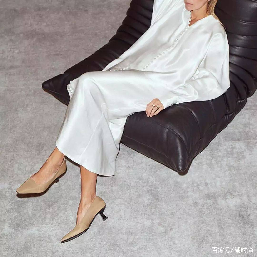 dress|别再说“雨女无瓜”了！这几条人气美裙据说仙女们都爱？