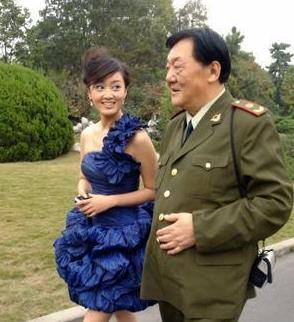 长征导演翟俊杰老伴电影编辑女儿编导儿子国家话剧一级演员