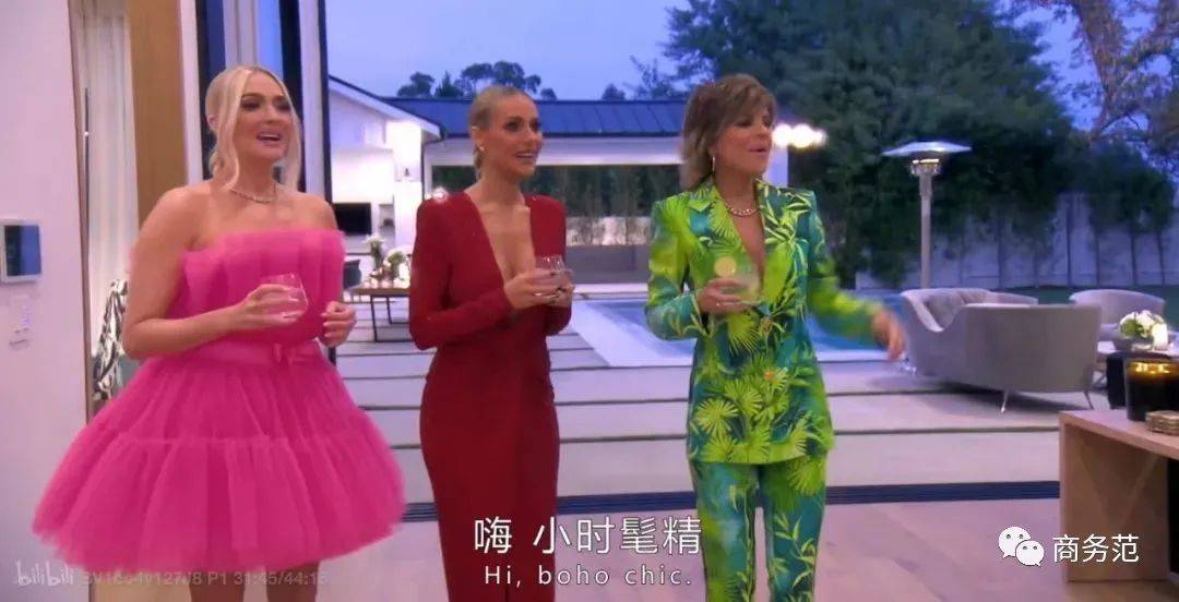 Dorit|《比弗利娇妻》贵妇也内卷：聚会堪比走红毯，豪宅珠宝老公各种拼！