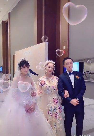 风头|同公司艺人出殡日,EXO的成员Kai这么穿不合适吗?