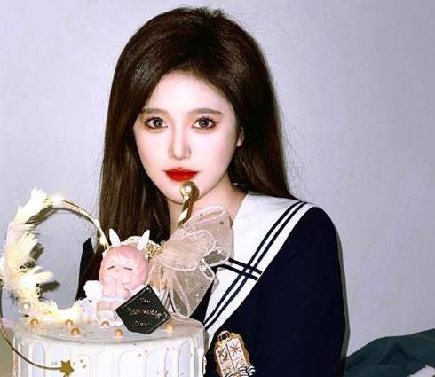 氛围|丝芭是不是开了“鞠学”课？各个妆容和神态都太像小鞠了