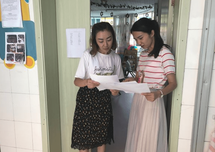 家长|幼儿园进行家庭背景调查，家长的操作亮了，网友：不按套路出牌