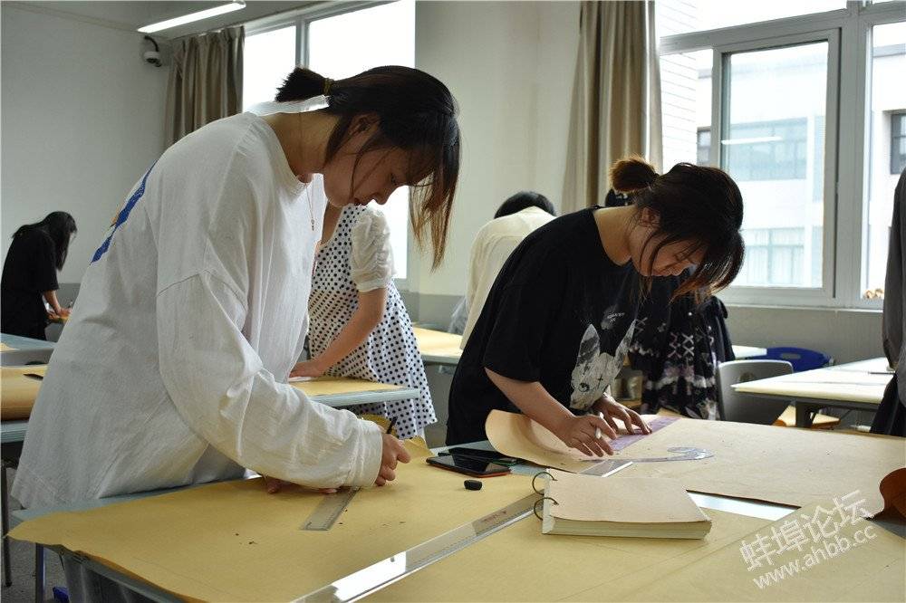 服装|普通人如何提升审美？蚌埠工艺美术学校服装工程系 助你成就时尚人生